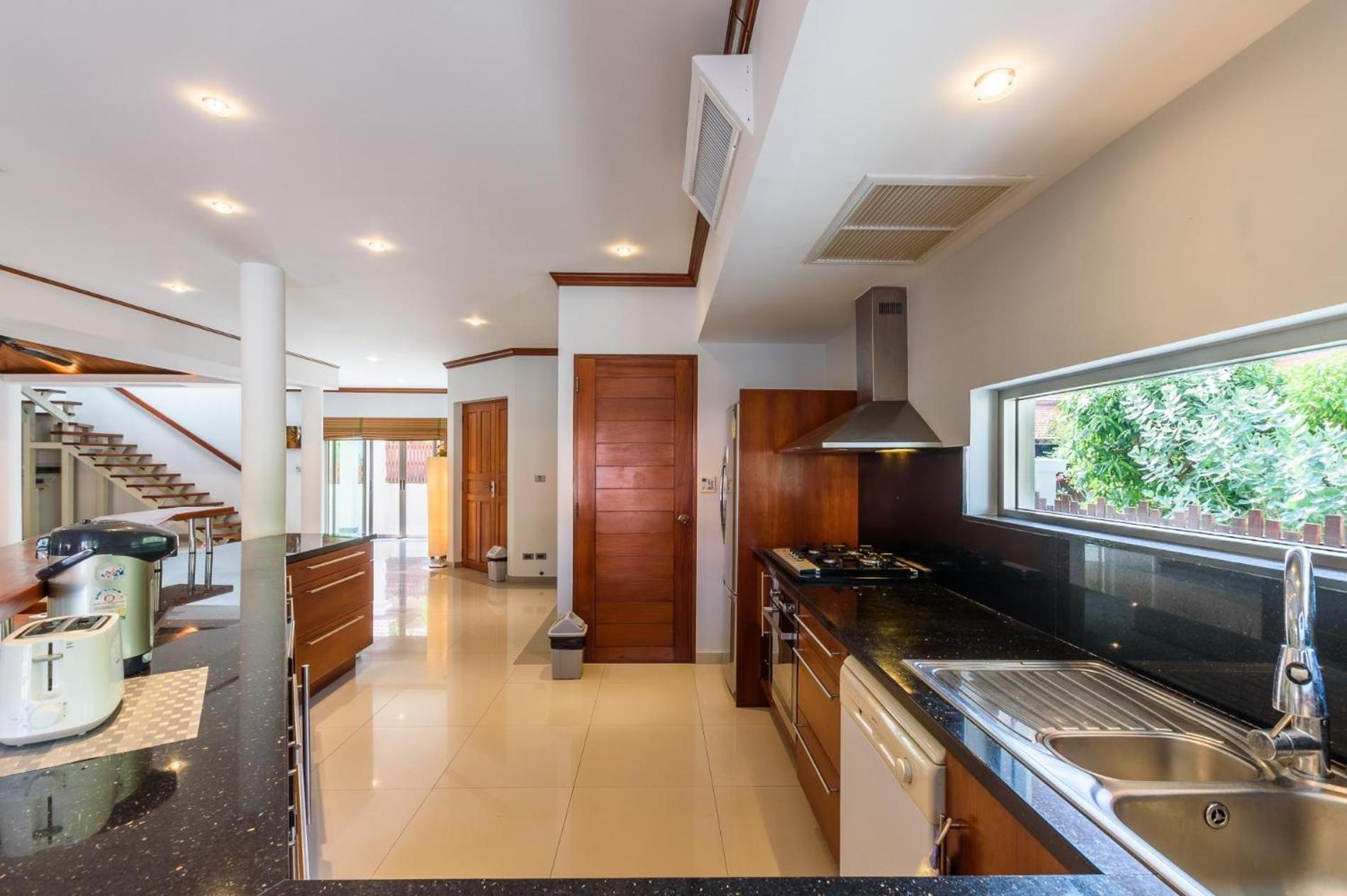 Amber Pool Villa Naiharn Rawai Dış mekan fotoğraf